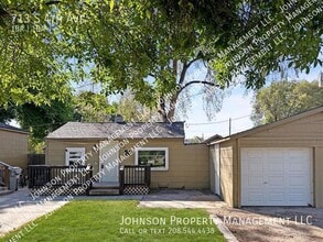 Building Photo - 713 S 4th Ave