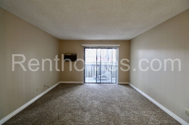 Building Photo - 10232 Black Mountain Rd