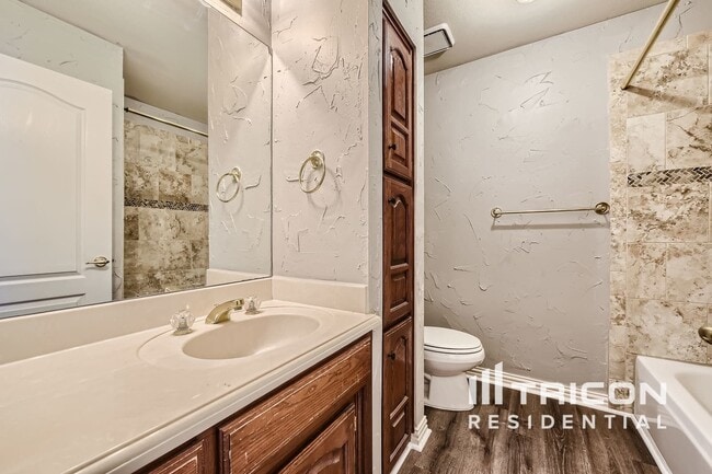 Building Photo - 1028 Pebble Beach Dr