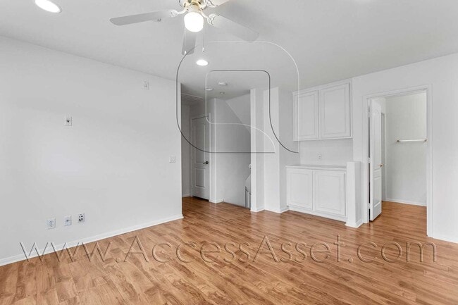 Building Photo - Spacious & Stylish 3 Bed/3.5 Bath Home In Temecula's Harveston Lake Community!