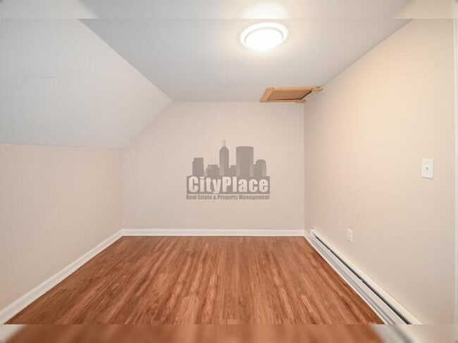 Building Photo - 119 N Grant Ave