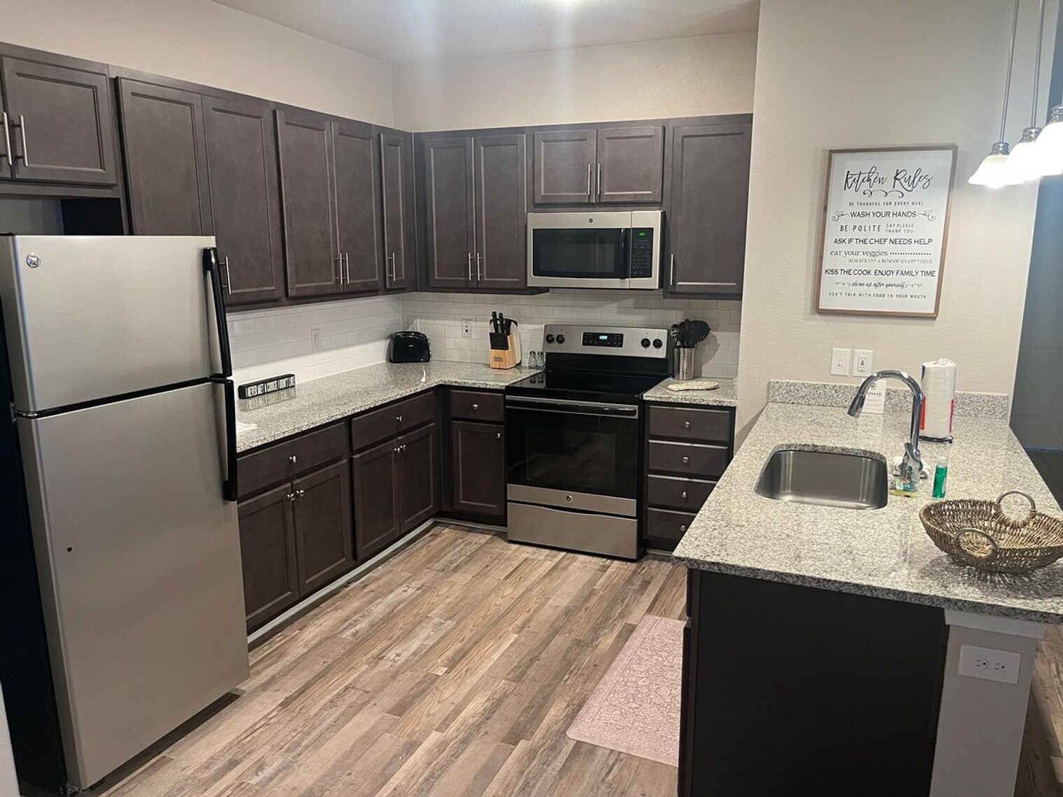 Building Photo - 1445 Broadcloth St