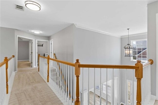 Building Photo - 1304 Kirkwood Ln