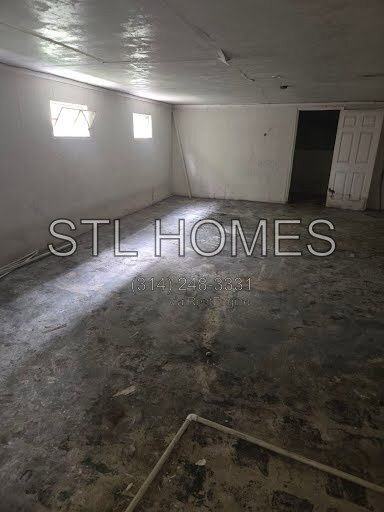 Building Photo - 1039 Gimblin St