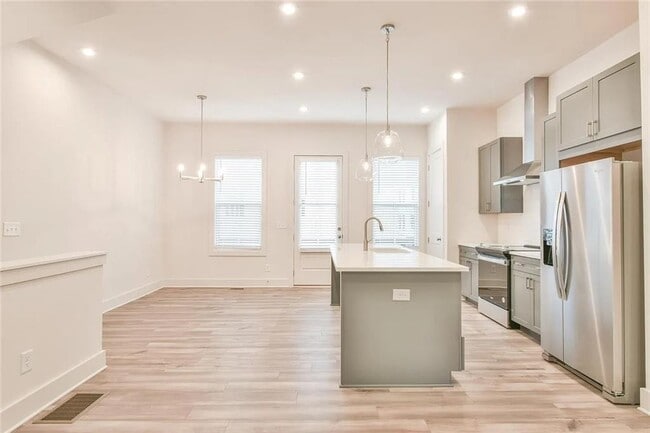 Building Photo - 262 Dilbeck Cir