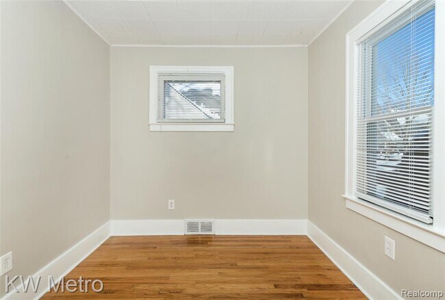 Building Photo - 1216 Cherokee Ave