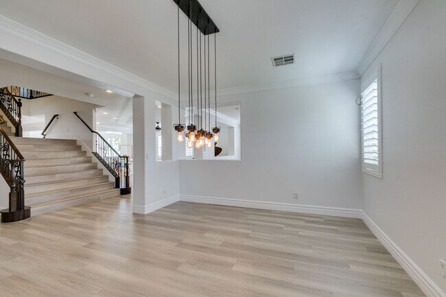 Building Photo - 4104 Freel Peak Ct