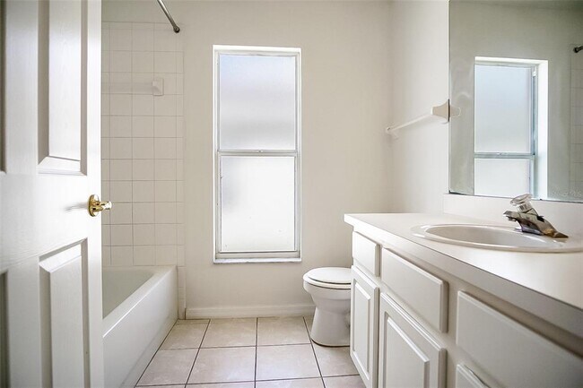 Building Photo - 155 Clarinet Way