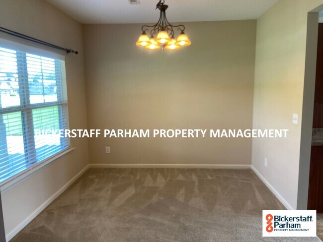 Building Photo - Self-Showings Available! Located in Fort M...