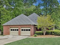 Building Photo - 5876 Brookstone Knoll