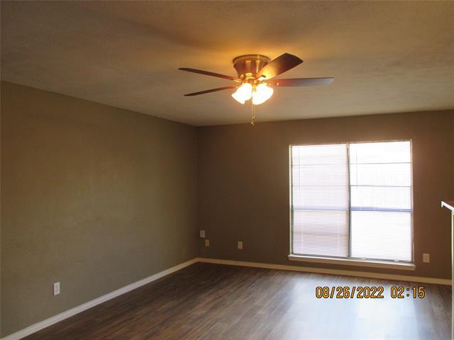 Building Photo - 553 Hanover Dr