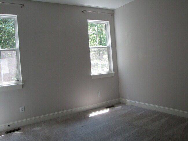 Building Photo - 303B Truce Street, Durham NC  27703