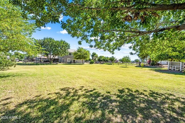 Building Photo - 6634 N 176th Ave