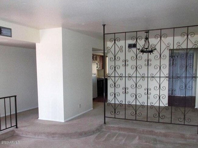 Building Photo - 2506 E Wesleyan Dr