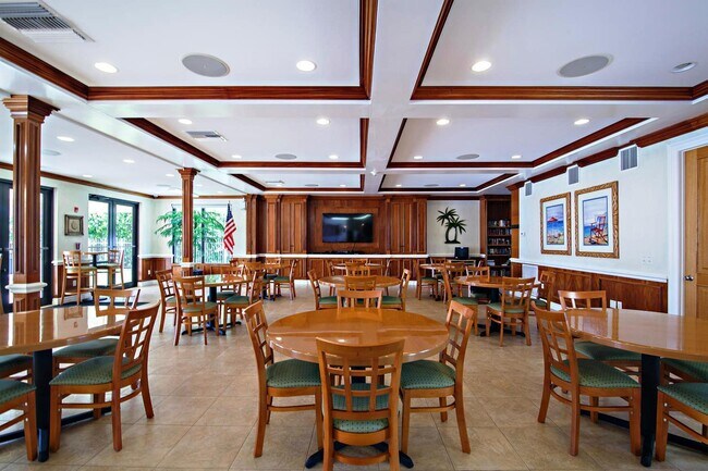 Building Photo - 2800 N Ocean Dr