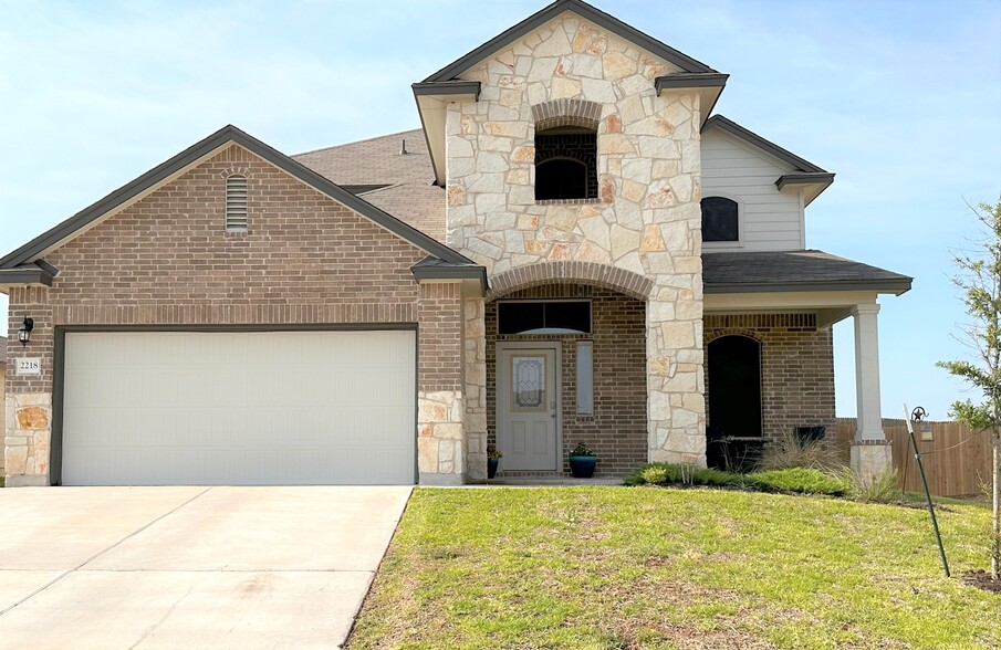 Primary Photo - 2218 Wigeon Way