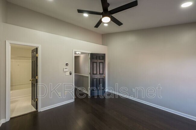 Building Photo - 3177 Mill Springs Cir NE