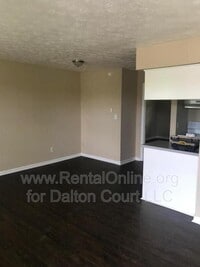 Building Photo - 1972 Cambridge Dr