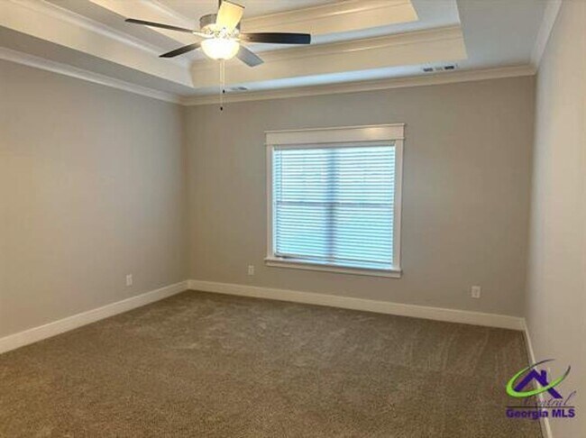 Building Photo - 113 Black Birch Ln