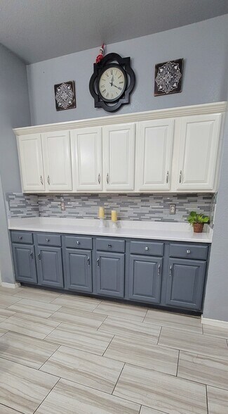 Building Photo - 13418 Emerald Tide Way