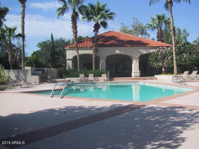 Building Photo - 6125 N 28th Pl