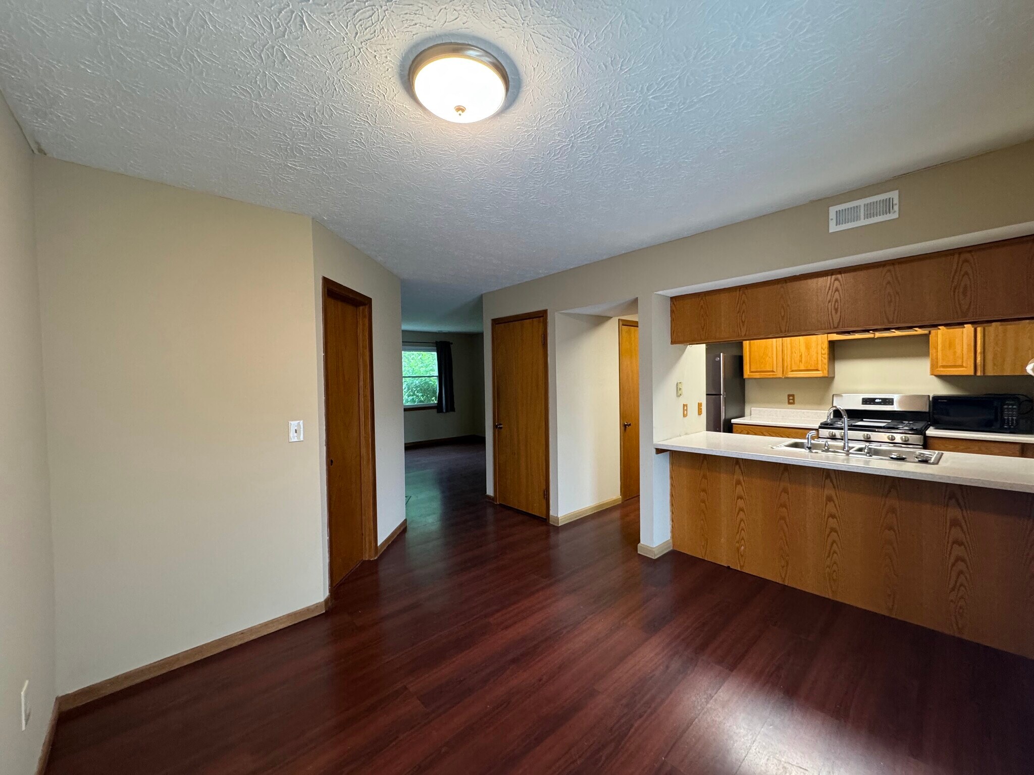 Building Photo - 307 Cross Wind Dr