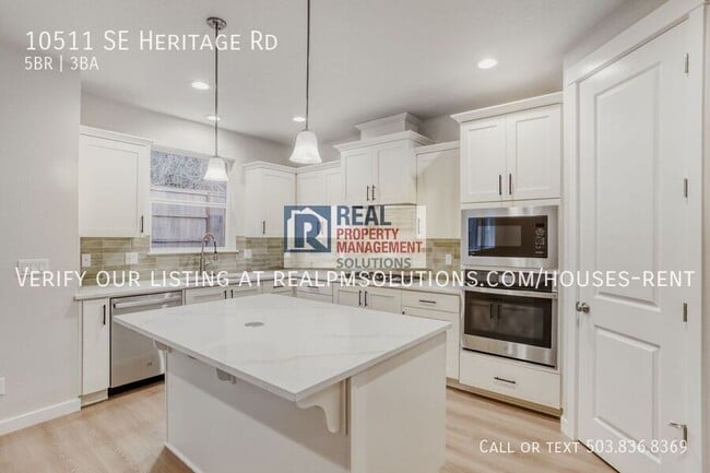 Building Photo - 10511 SE Heritage Rd