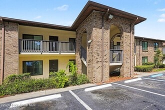 Building Photo - 1515 Huntington Ln