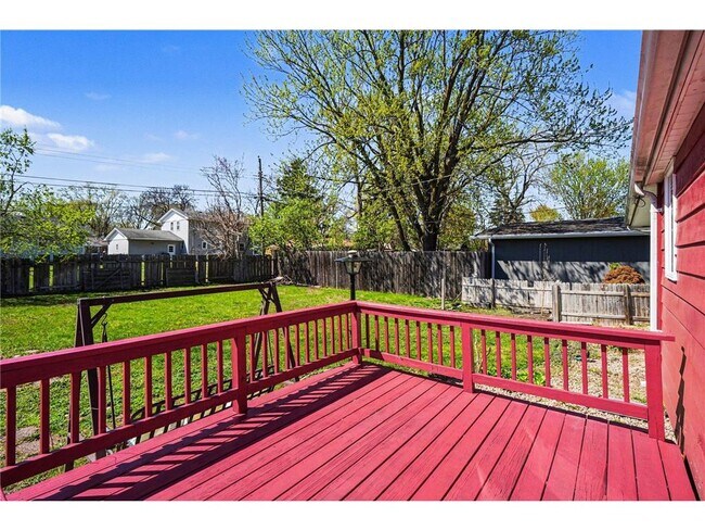 Building Photo - 7617 Lee Ave N