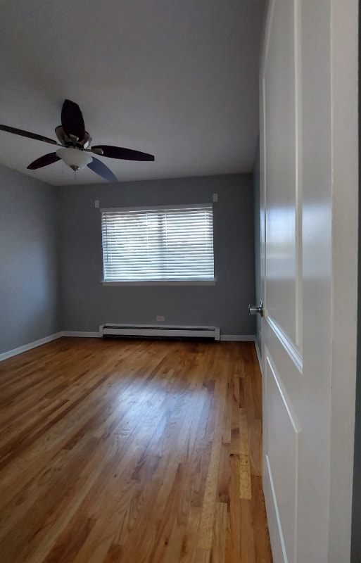 Building Photo - 320 Beach Ave