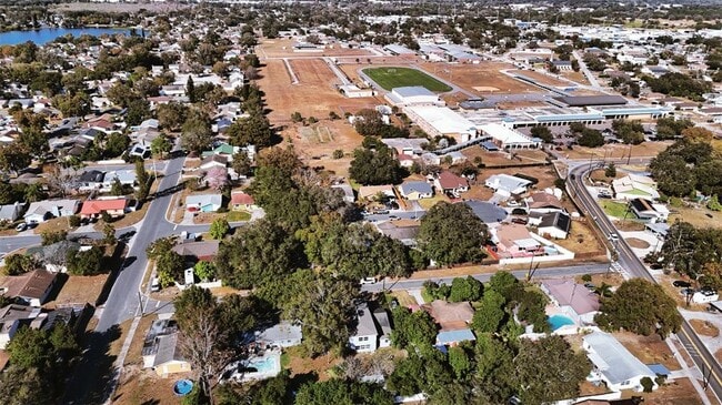 Building Photo - 2317 Harris St