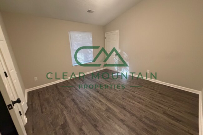 Building Photo - Move-in Special! Limited-Time Leasing Offer!