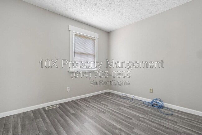 Building Photo - 1015 Lockbourne Rd