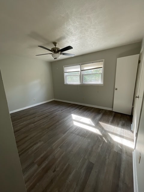 Building Photo - 3209 Tallywood Dr