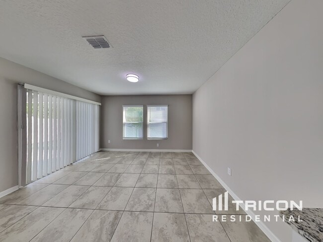 Building Photo - 10260 Old Dixie Hwy