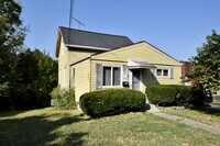 Building Photo - 3217 Queen City Ave