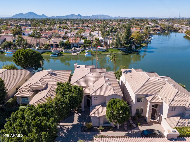 Building Photo - 10164 E Cochise Dr