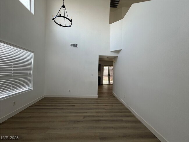 Building Photo - 7383 W Diablo Dr