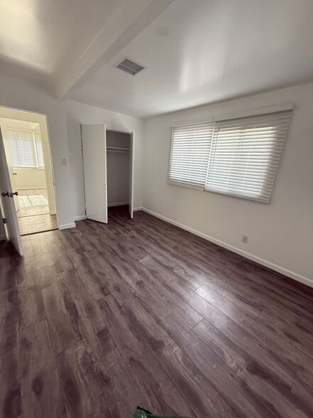 Building Photo - 19516 Stagg St