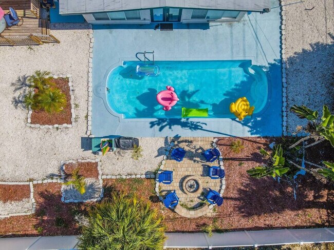 Building Photo - 4501 Loring Pl