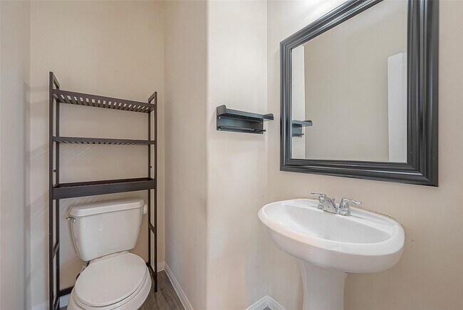 Building Photo - 3403 Lilac Ranch Dr
