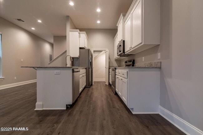 Building Photo - 108 Millie Park Dr