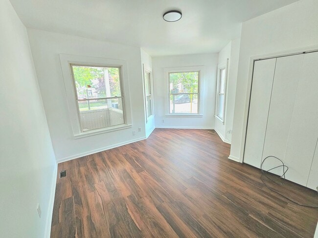 Building Photo - Spacious Multi-Family Apartments for Rent ...