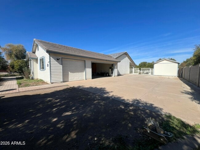 Building Photo - 17218 E Starflower Ct