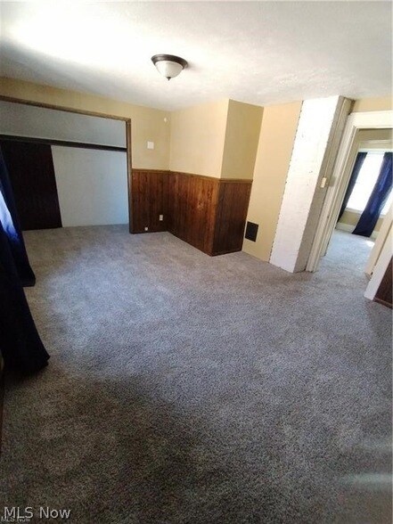 Building Photo - 175 Charles Ave NE