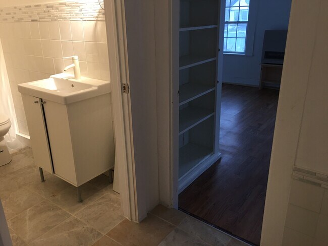 Building Photo - Johnson Village Apartments, LLC