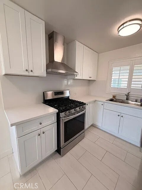 Building Photo - 318 W Avenida Palizada