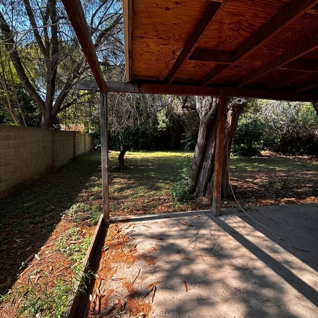 Building Photo - 4 Bedroom House in Hudson Park