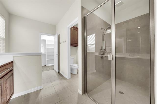Building Photo - 926 Melshire Dr
