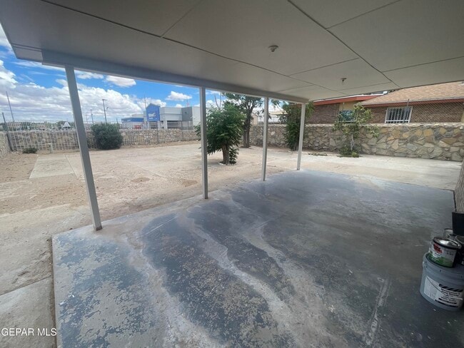 Building Photo - 1574 Rebecca Ann Dr